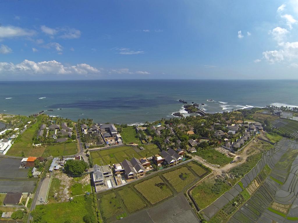 Ombak Villa Cemagi Tanah Lot Екстериор снимка